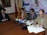 La bandas de msica de Jumilla y el Ayuntamiento firman los convenios para este año 2009