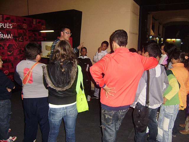 50 niños y niñas de los Espacios Tallín visitan el Museo de la Ciencia y el Agua en Murcia, Foto 2