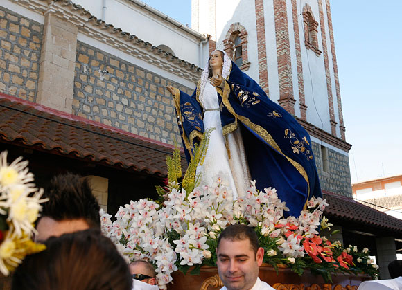 Cientos de ceutienses asisten al encuentro de domingo de resurrección - 2, Foto 2