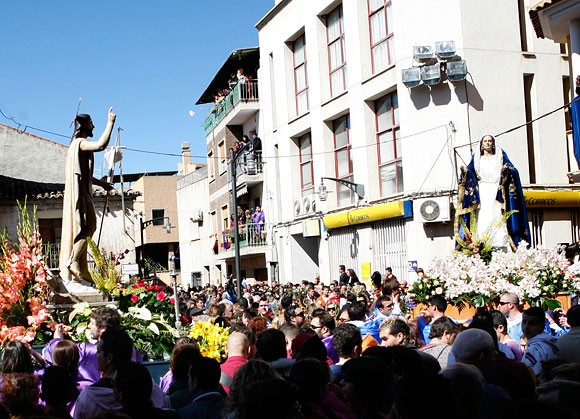 Cientos de ceutienses asisten al encuentro de domingo de resurrección - 5, Foto 5
