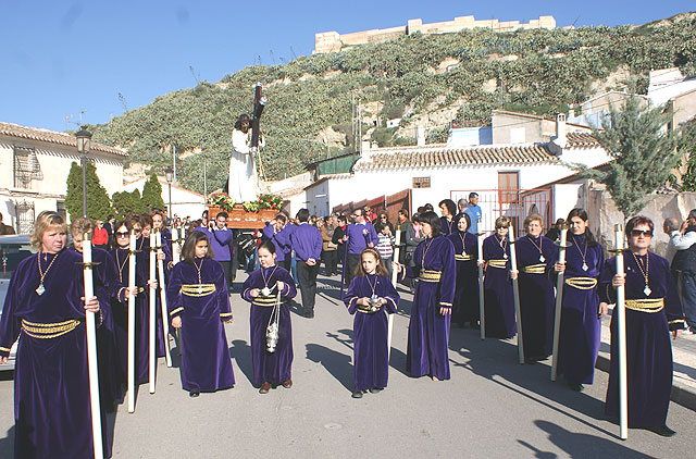 El Nazareno protagoniz la noche en Puerto Lumbreras con un desfile cargado de emocin - 1