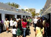 Ms de 20.000 personas pasaron por la Feria Outlet de Santiago de la Ribera durante los 4 das del puente de Semana Santa