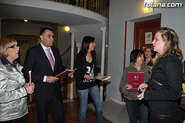 Se presenta la nueva revista sobre igualdad 