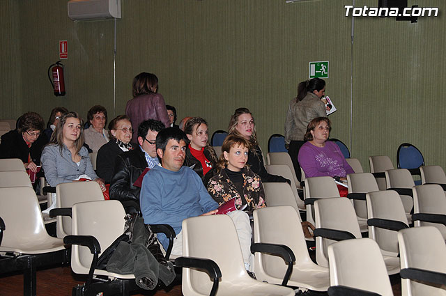 Se presenta la nueva revista sobre igualdad 