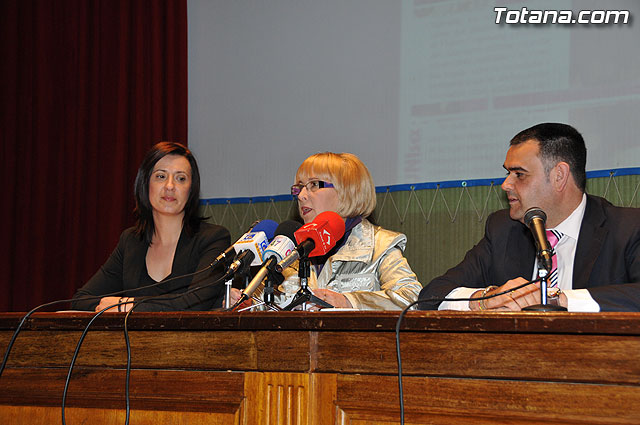 Se presenta la nueva revista sobre igualdad 