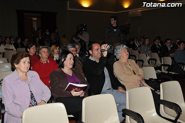 Se presenta la nueva revista sobre igualdad 