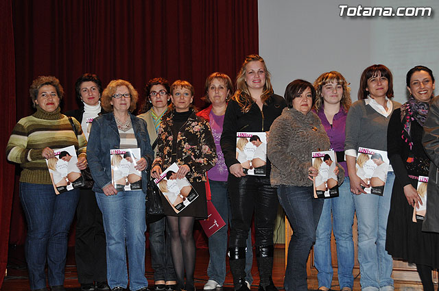 Se presenta la nueva revista sobre igualdad 