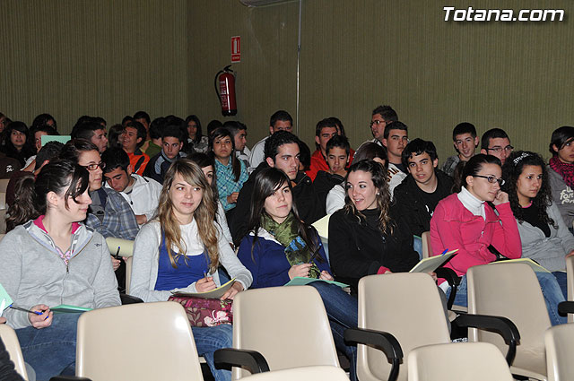 El alcalde anuncia la ampliacin de las lneas de ayuda del SEAPA a los autnomos - 10