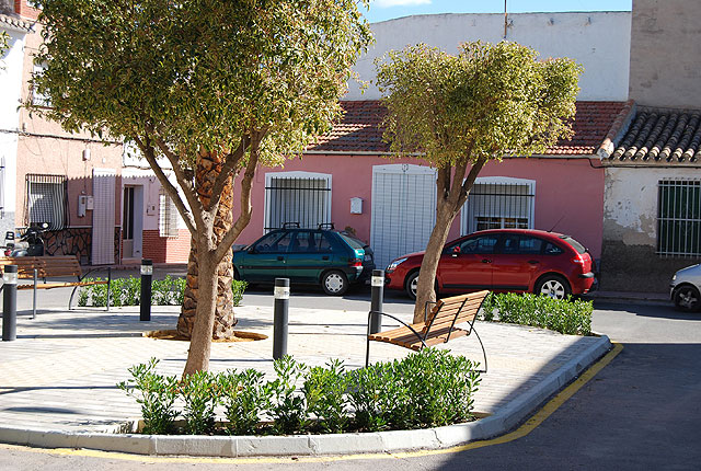 Finalizan las obras de acondicionamiento integral del jardín de la Calle Almacén, ubicado en las proximidades del Centro Sociocultural “La Cárcel”, Foto 2