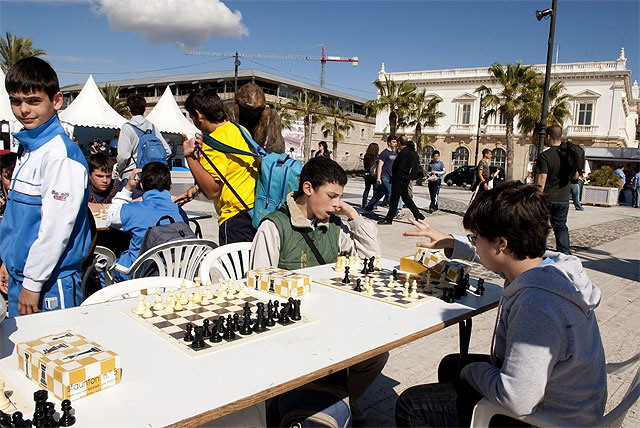 Arranca la X Feria de Asociaciones Juveniles - 1, Foto 1