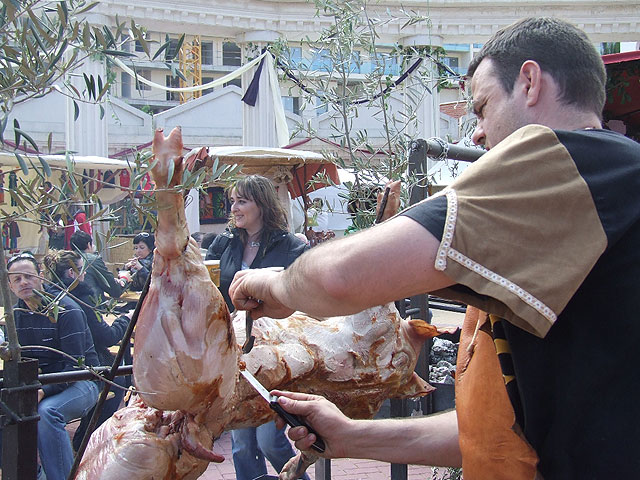 En el Mercado Medieval de Alhama destacar la artesana, Foto 4