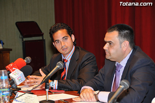 El Ayuntamiento y la Asociacin de Jvenes Empresarios suscriben el tercer convenio para fomentar la creacin de empresas a nivel local - 4