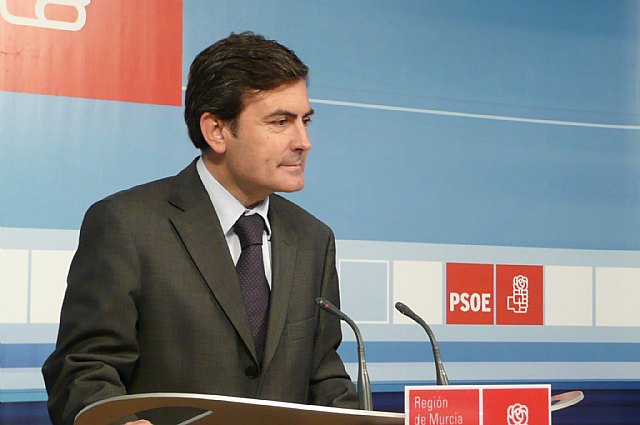 Saura emplaza a Valcárcel a que ponga, como Zapatero, avales por 90 millones, para las PYMES y proveedores - 1, Foto 1