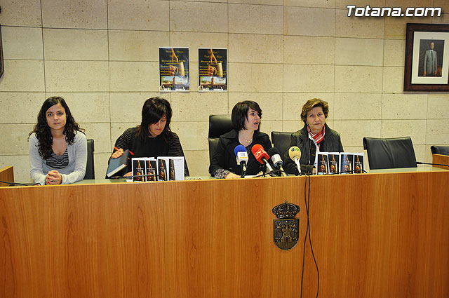El Mercadillo artesano de La Santa”, que contará con cerca de 20 artesanos expositores permanentes, se inaugura el próximo domingo 26 de abril, Foto 2