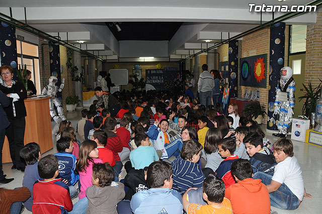 El Colegio Pblico “Tierno Galvn” inaugura el programa de actividades de su “VI Semana Cultural” - 1
