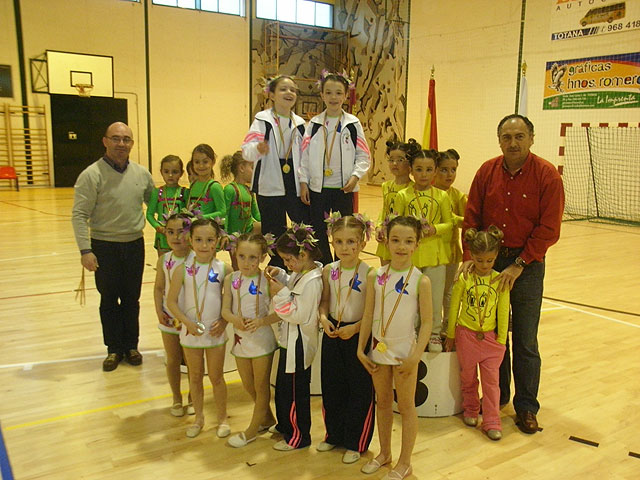 Más de 200 alumnas de gimnasia rítmica participaron en la competición interescuelas, Foto 2