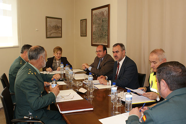El delegado del Gobierno copreside la Junta Local de Seguridad del Puerto Lumbreras - 1, Foto 1