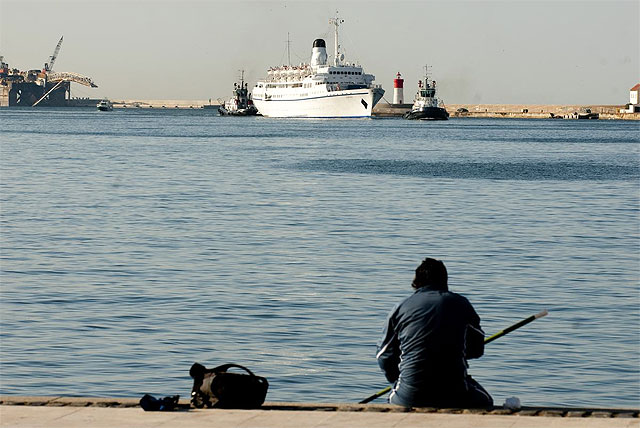 Novecientos cruceristas alemanes y portugueses recalan durante unas horas en Cartagena - 2, Foto 2
