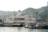 Novecientos cruceristas alemanes y portugueses recalan durante unas horas en Cartagena