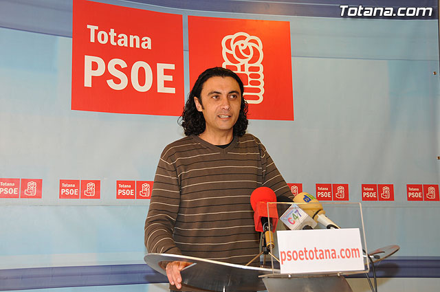Martínez Usero: “Ni una sola de las 21 obras del plan Zapatero serán realizadas por empresarios  totaneros” - 1, Foto 1
