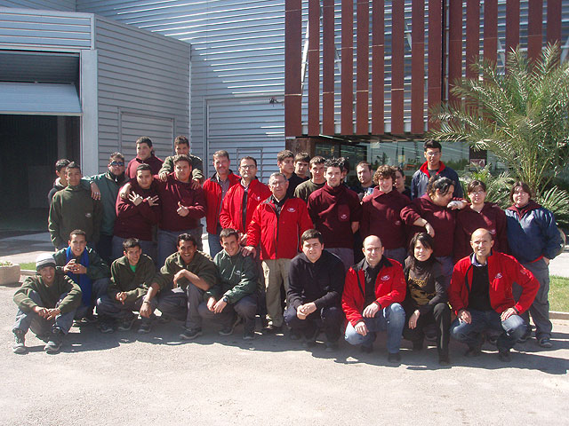 Los alumnos de la Escuela Taller “Casa de Las Monjas I” visitan las instalaciones de COATO, Foto 1
