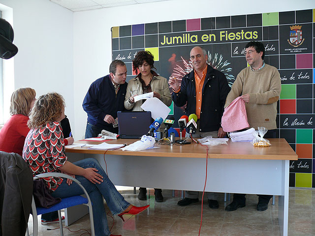 Los jumillanos han elegido a Amaral para el ‘Conciertazo’ de la Feria 2009 - 2, Foto 2