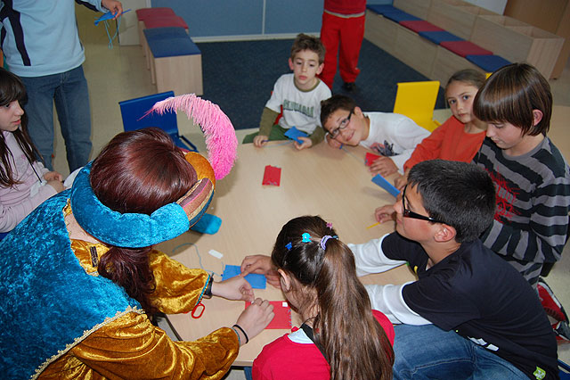 Los niños, protagonistas de los talleres conmemorativos del “Día del Libro” - 3, Foto 3