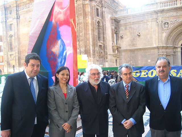Las torres de la Alhambra llegan a las principales calles y plazas de Murcia - 1, Foto 1