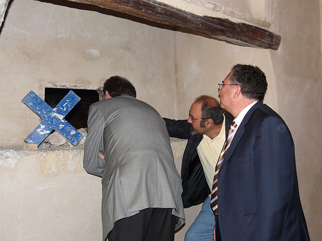 El Alcalde de Molina de Segura y el Consejero de Educación, Formación y Empleo visitan la Escuela Taller Casa del Horno del Concejo y el Taller de Empleo Mujeres de Molina III - 2, Foto 2