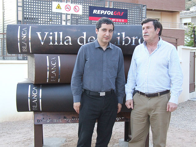 Un monumento para Blanca, Villa del Libro - 2, Foto 2