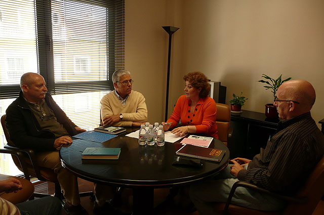El PSOE pide en la Asamblea una tarifa única para los autobuses de Murcia - 1, Foto 1