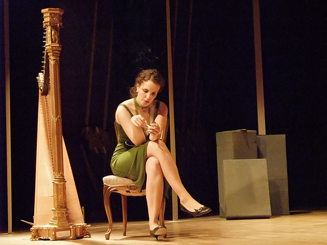 Trama Teatro debuta en el Certamen Internacional de Teatro Amateur de Santomera –cita.- entre los aplausos del público - 2, Foto 2