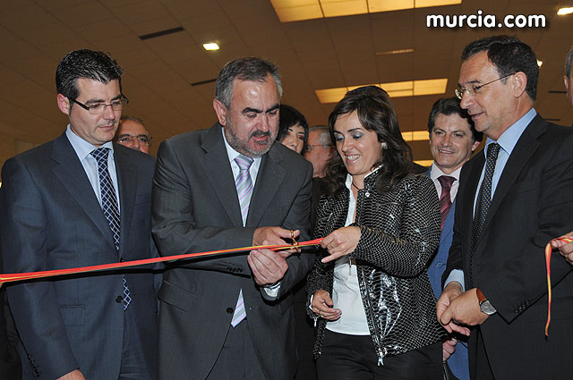 El delegado del Gobierno reclama el respeto al derecho de ciudadanía como mejor antídoto contra la intolerancia y la xenofobia - 1, Foto 1
