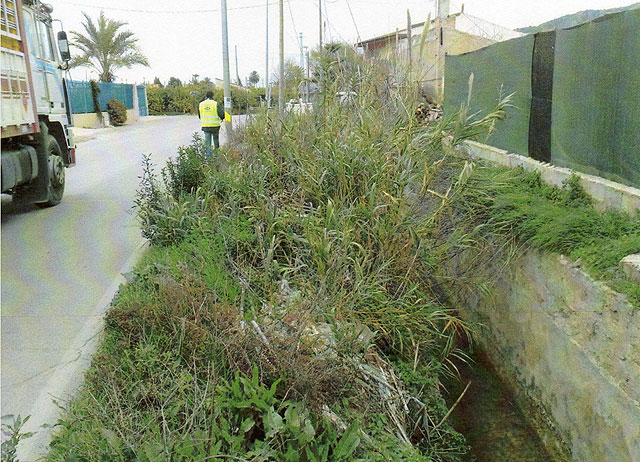 Comienzan las obras de asfaltado de la vía que une Beniaján con Puente Tocinos en el término municipal de Murcia - 1, Foto 1