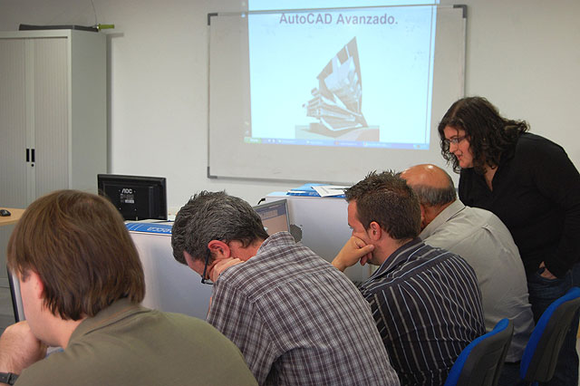 Un paso más allá en “Autocad” de mano de Radio ECCA Fundación - 1, Foto 1