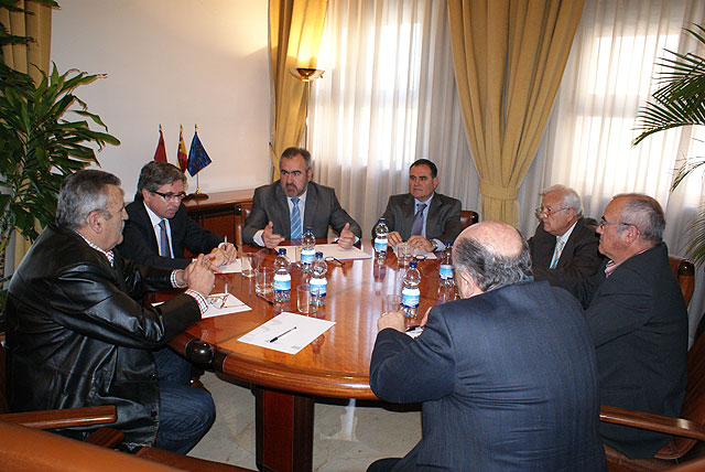 El delegado informa de las medidas del Gobierno de España para familias hipotecadas con dificultades - 1, Foto 1