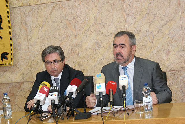 El delegado informa de las medidas del Gobierno de España para familias hipotecadas con dificultades - 2, Foto 2