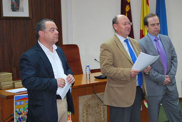 Se entregan los premios del Concurso de Dibujo de la Campaña “Crece en Seguridad”, Foto 2