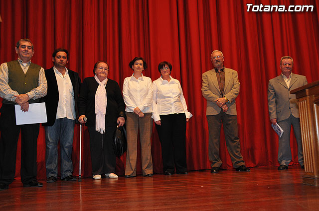 Se presenta el libro “Certamen Literario La Crcel, premios 2007-2008” y Caja de Semillas recita parte de las obras recogidas en la publicacin - 20
