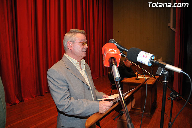 Se presenta el libro “Certamen Literario La Crcel, premios 2007-2008” y Caja de Semillas recita parte de las obras recogidas en la publicacin - 19