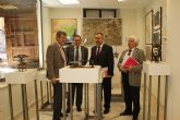 El delegado del Gobierno visita el Instituto Geogrfico Regional y la exposicin de instrumentos antiguos de medicin organizada por la Casa del Mapa