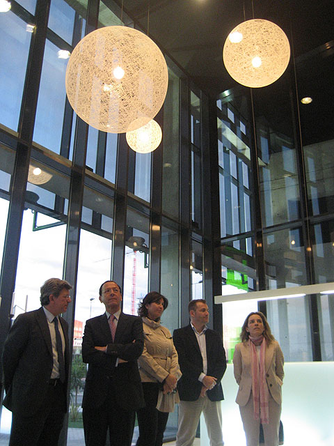 El Alcalde inaugura en Juan Carlos I la nueva ciudad de los negocios y del deporte - 4, Foto 4