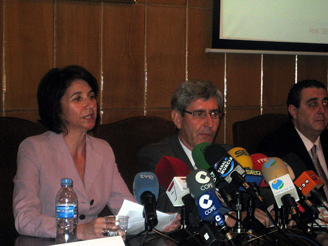 La Comunidad habilita 22 puntos de atención al contribuyente para realizar la declaración de la Renta - 1, Foto 1