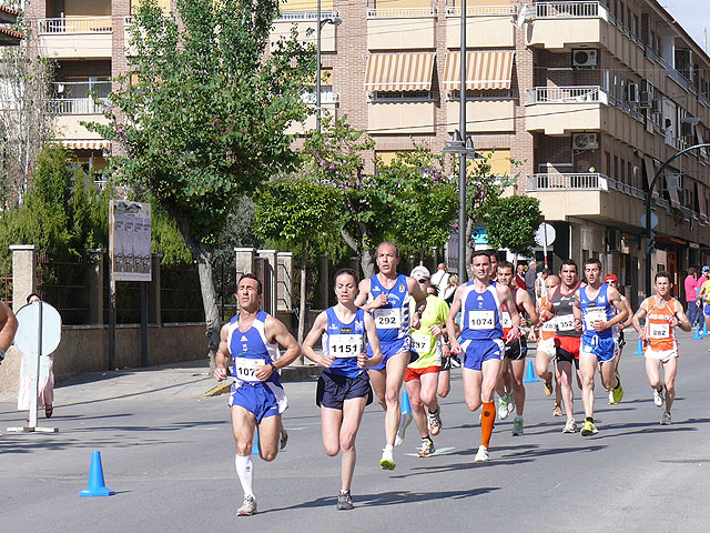 Ms de mil atletas participaron en la II media maratn de Jumilla - 4