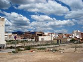 Critican 'el retraso de 6 años en las obras de  Urbanizacin en la Unidad de Actuacin La Yesera'