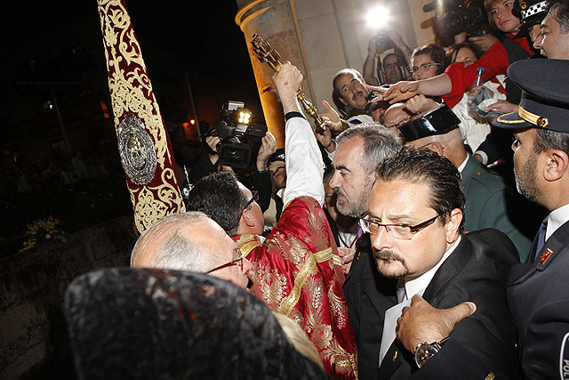 Caravaca rememora más de seis siglos de historia con el rito del Baño de la Cruz - 5, Foto 5