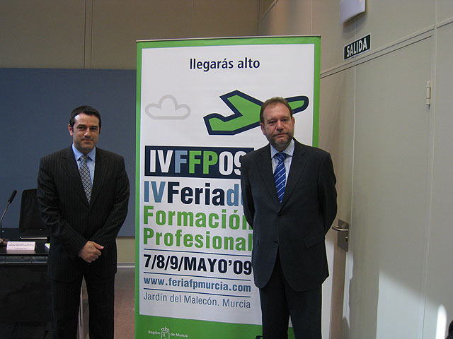 Expertos y directores generales de Formación de todo el país participan en la IV Feria de Formación Profesional de Murcia - 1, Foto 1