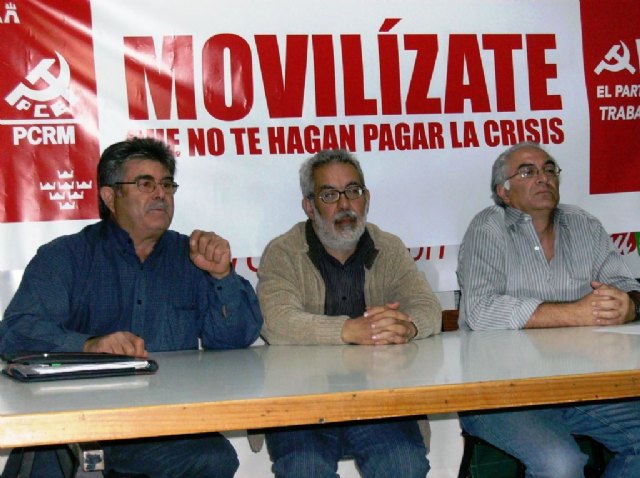 “Los cien mil millones para los bancos no van a llegar a trabajadores y empresas” dice José A. García Rubio de IU - 1, Foto 1