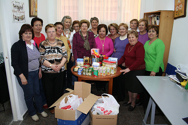 La campaña municipal de recogida de alimentos llega a su ecuador con gran éxito - 2, Foto 2