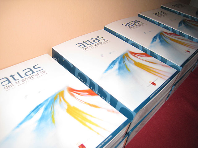 Los ciudadanos podrán consultar todas las rutas, horarios y tarifas de la red de transporte público en el primer Atlas Regional del Transporte - 2, Foto 2